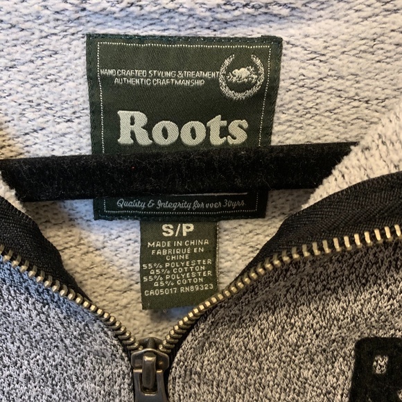 Roots Quarter Zip - Picture 3 of 4